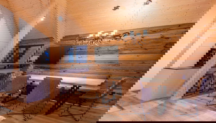 Foto 1 - Lavish Chalet With Sauna