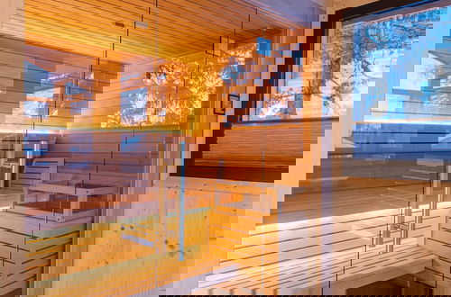Foto 7 - Lavish Chalet With Sauna