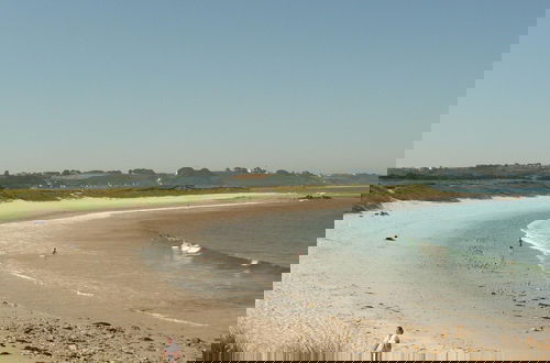 Foto 36 - Seaside Villa in Guisseny With Stunning Views