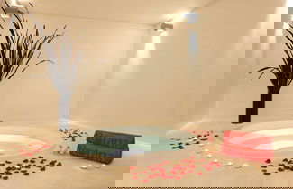 Foto 23 - Villa Rotana