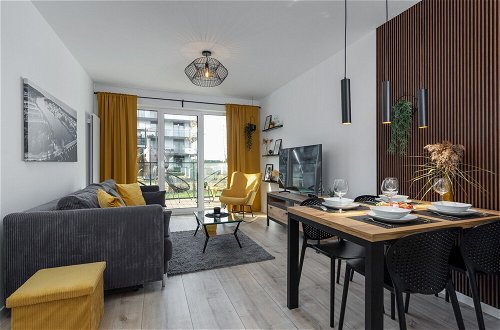 Foto 11 - Lux Apartment Coast by Renters Prestige