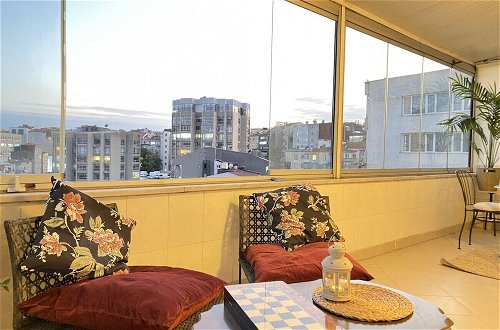 Photo 2 - Missafir Sleek Flat in Nisantasi With Terrace