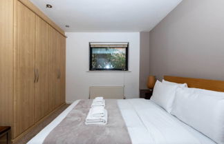 Photo 3 - Radiant 2 Bedroom Apartment in East London