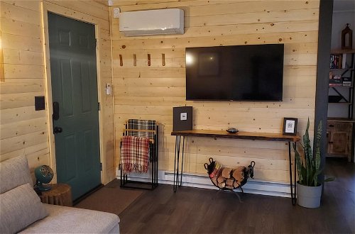 Photo 16 - A Humble Abode - A Modern Woodsy Retreat