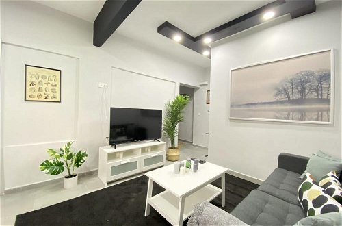 Photo 11 - Flat Near Bagdat Street With Chic Interior Design