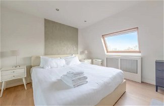 Photo 1 - Bright and Spacious 1 Bedroom Flat in Notting Hill