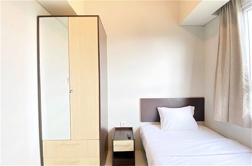 Photo 5 - Deluxe And Cozy 2Br Apartment At Skyland City Jatinangor
