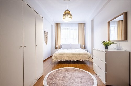 Photo 14 - Magnificent Flat With Central Location in Sisli
