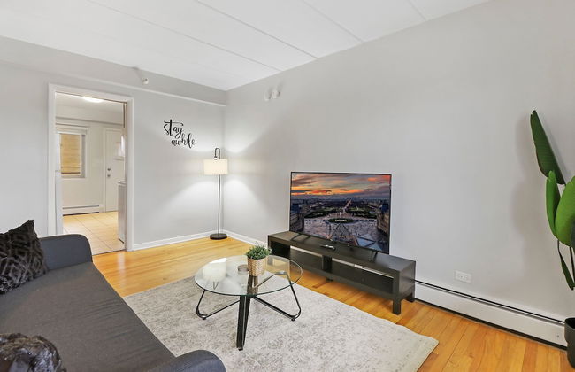 Lush 1BR Apt in Quiet Arlington Heights - Foto 16
