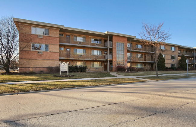 Lush 1BR Apt in Quiet Arlington Heights - Foto 18