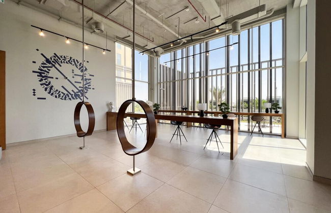 Modern Boho 1BR Sleeps4 Balcony Pool Gym Dxbhills - Photo 33