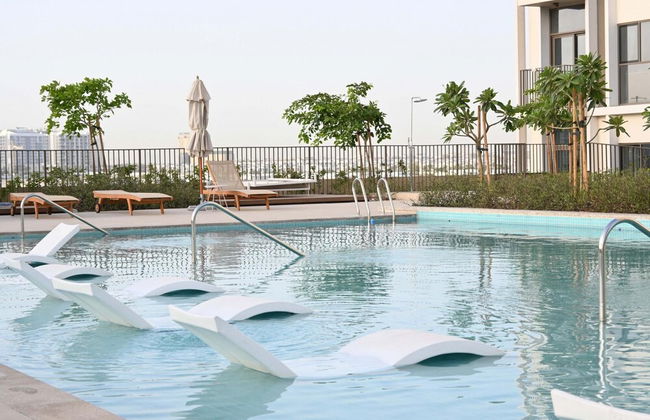 Modern Boho 1BR Sleeps4 Balcony Pool Gym Dxbhills - Photo 44
