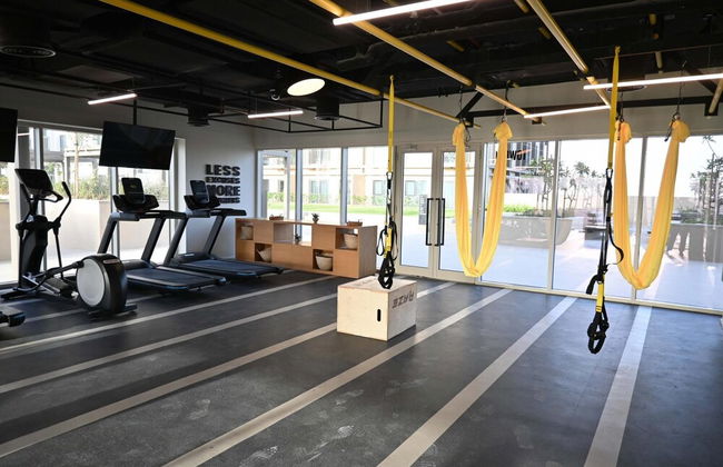 Modern Boho 1BR Sleeps4 Balcony Pool Gym Dxbhills - Photo 38