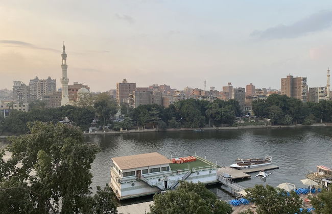 Nile View Apartment - Sleeps 4 & Balcony - Foto 38