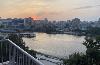 Foto 1 - Nile View 2-bed Apartment in Zamalek Cairo