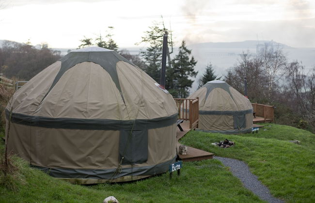 Charming Yurt in Kelburn Estate Near Largs - Photo 15