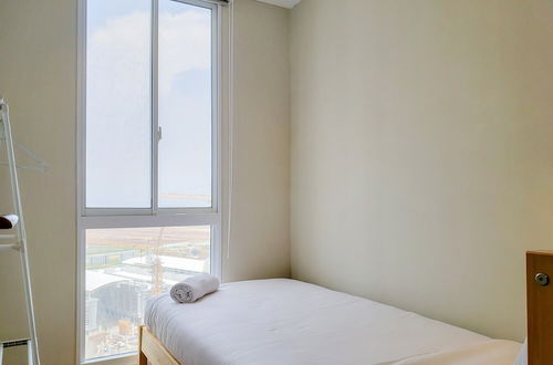 Photo 7 - Simple And Cozy Designed 2Br Apartment At Tokyo Riverside Pik 2