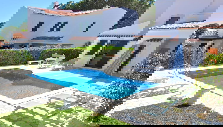 Photo 1 - Spacious Villa With Private Pool