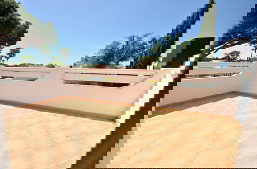Foto 16 - Spacious Villa With Private Pool