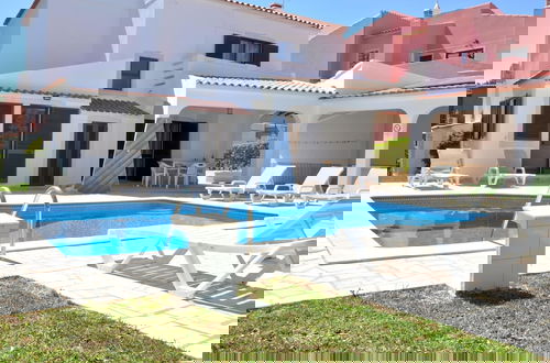 Foto 5 - Spacious Villa With Private Pool