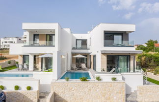 Photo 1 - Luxury villas Joy