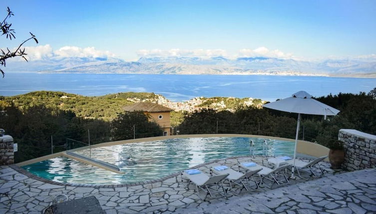 Foto 1 - The Hillside Villas, Stunning Views & Private Pool