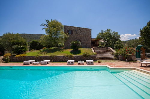 Photo 8 - Relax at the Swimming Pool by Wonderful Italy