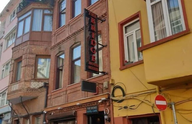 The Bridge Hotel - Foto 1
