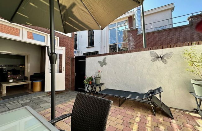 Apartment in the Fortified With Private Garden - Foto 57