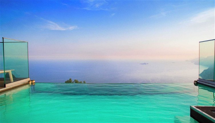 Foto 1 - Belvilla by OYO Villa Sky Meets Sea