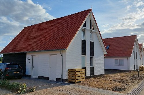 Foto 33 - Lovely Holiday Home Near the Beach