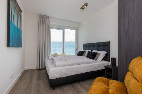 Photo 21 - Unique Apartment, Located on the Oosterschelde and Marina of Sint Annaland