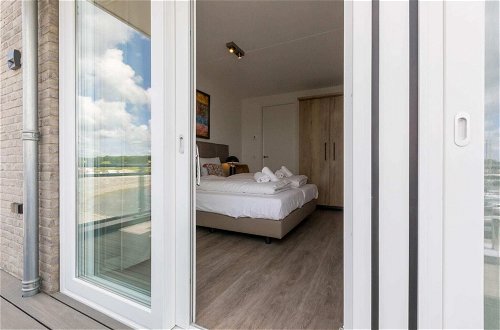 Photo 20 - Unique Apartment, Located on the Oosterschelde and Marina of Sint Annaland