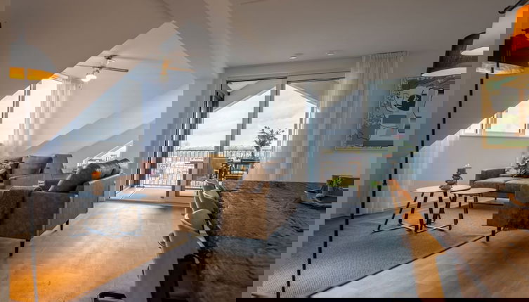 Foto 1 - Beautiful Penthouse With Balcony