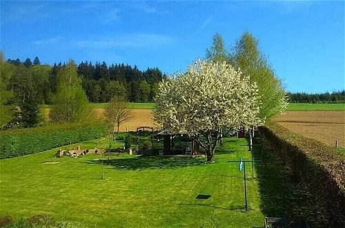 Photo 31 - Holiday Home With Garden, Terrace and Jacuzzi in Season in Vielsalm