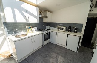 Photo 3 - Stunning 1-bed Studio in Birmingham Available