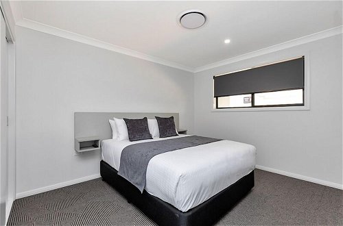 Photo 3 - CH Boutique Apartments The Ringers Road