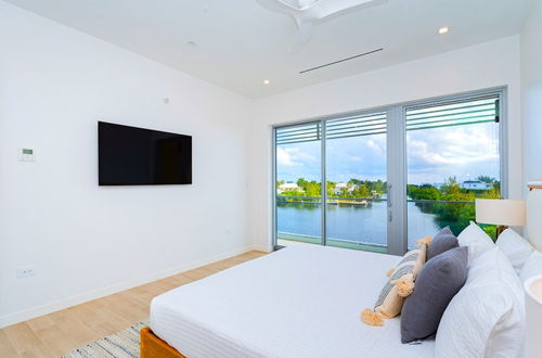 Photo 30 - Cayman Luxury Rentals at One Canal Point