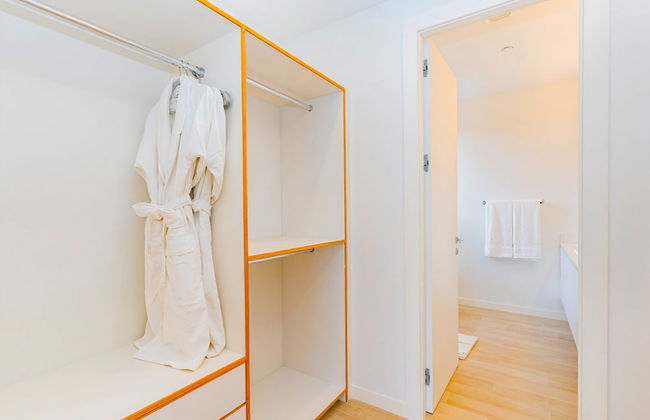 Cayman Luxury Rentals at One Canal Point - Foto 43