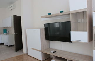 Photo 3 - Apartment on Bulvar Nadezhd 4-1, ap. 101