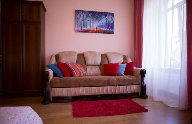 Best Apartments on Kyryla & Mefodia - Photo 35