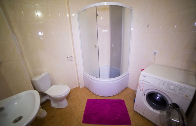 Best Apartments on Kyryla & Mefodia - Photo 39