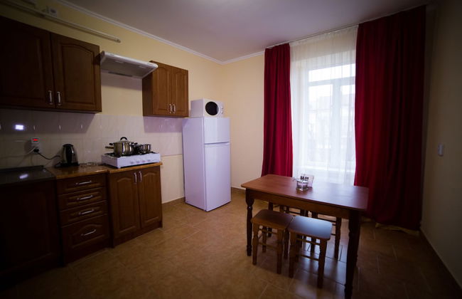 Best Apartments on Kyryla & Mefodia - Photo 26