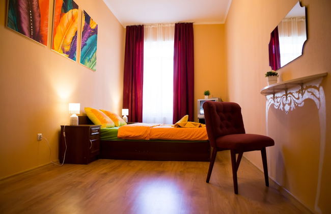 Best Apartments on Kyryla & Mefodia - Photo 10