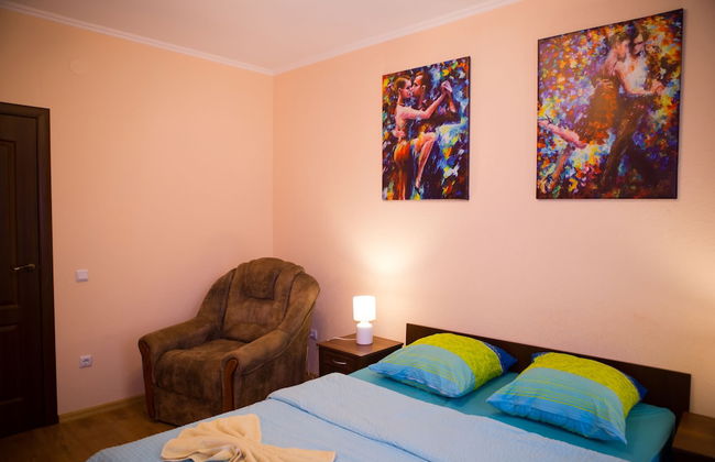 Best Apartments on Kyryla & Mefodia - Photo 8