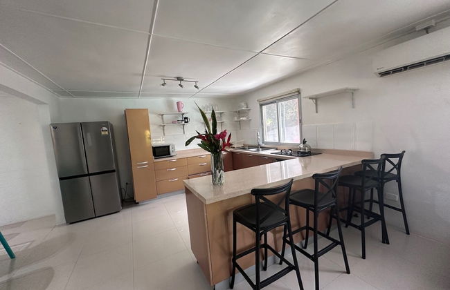 Elluk East Studios - Photo 9