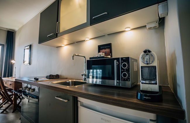 The Bellafonte - Luxury Oceanfront Hotel - Photo 22