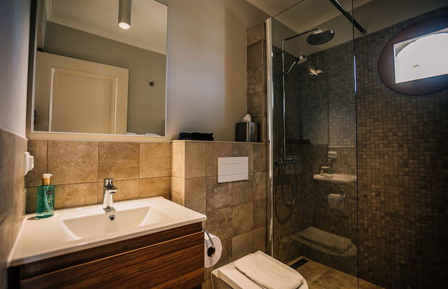 The Bellafonte - Luxury Oceanfront Hotel - Photo 55