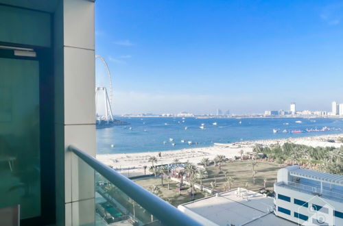 Foto 13 - Luxurious 1B Seaview Apartment in JBR