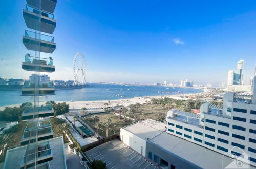 Foto 22 - Luxurious 1B Seaview Apartment in JBR